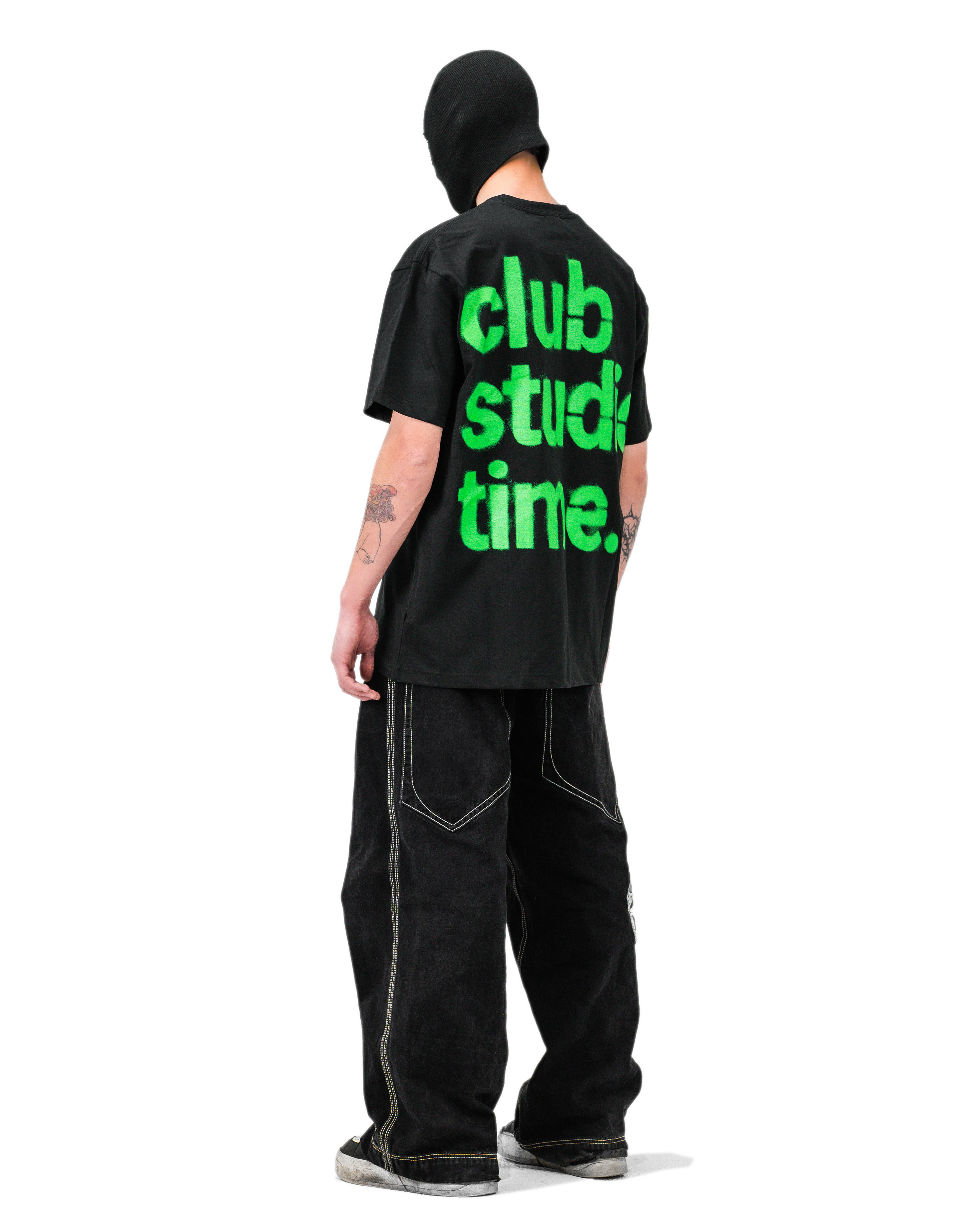 SIGNATURE TEE B/RAVE GREEN